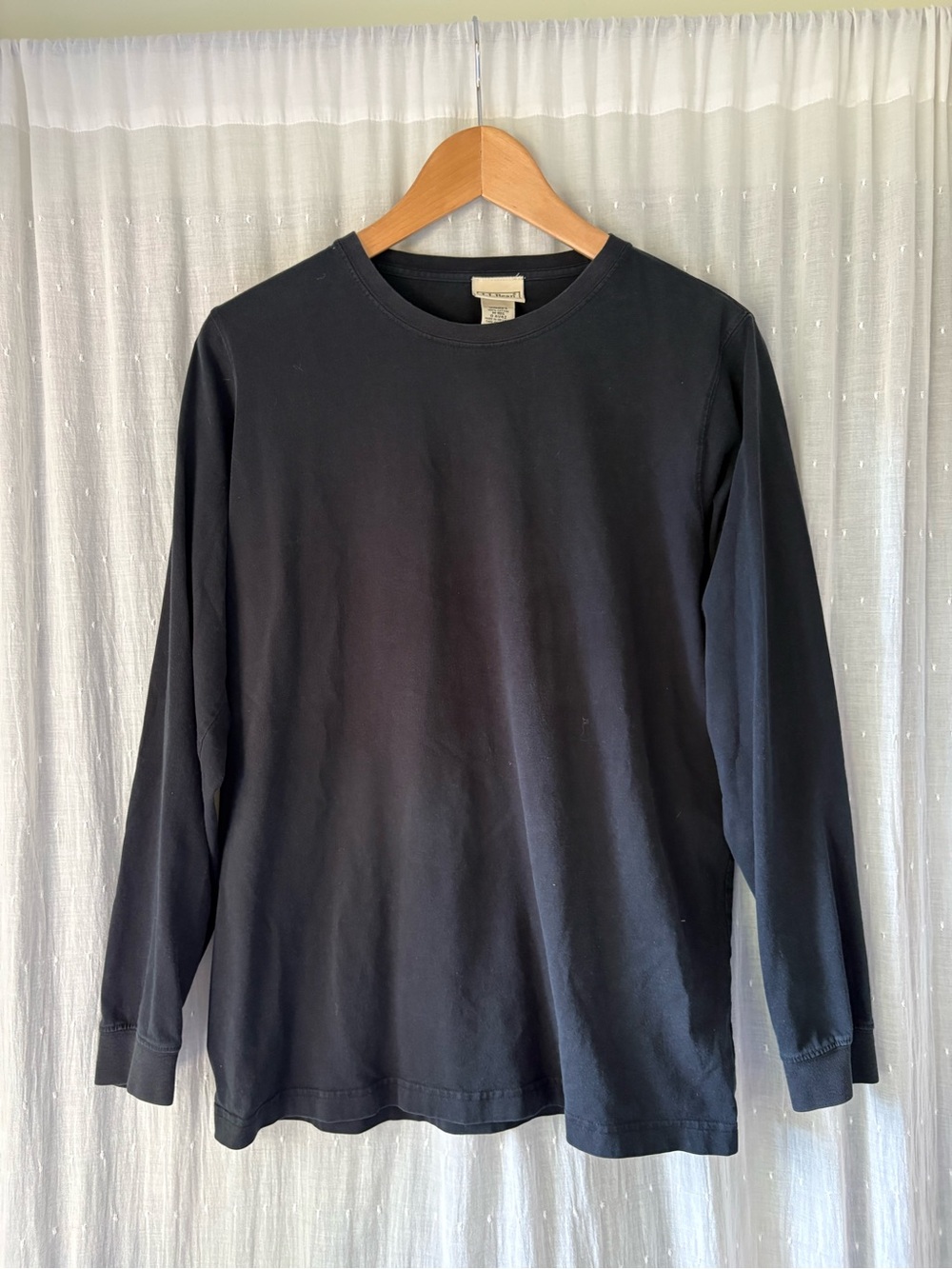 L.L. Bean Men's Long-Sleeve Crewneck Shirt - Black
